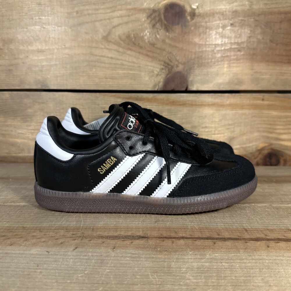 NEW Kids Size 1 Adidas Samba Indoor K “Black White Gum” Low Top Sneakers IF1945